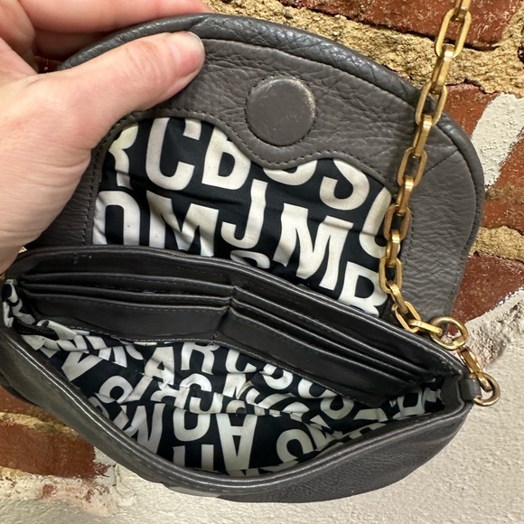 MARC BY MARC JACOBS NATASASHA Grey CROSSBODY BAG - Picture 3 of 7